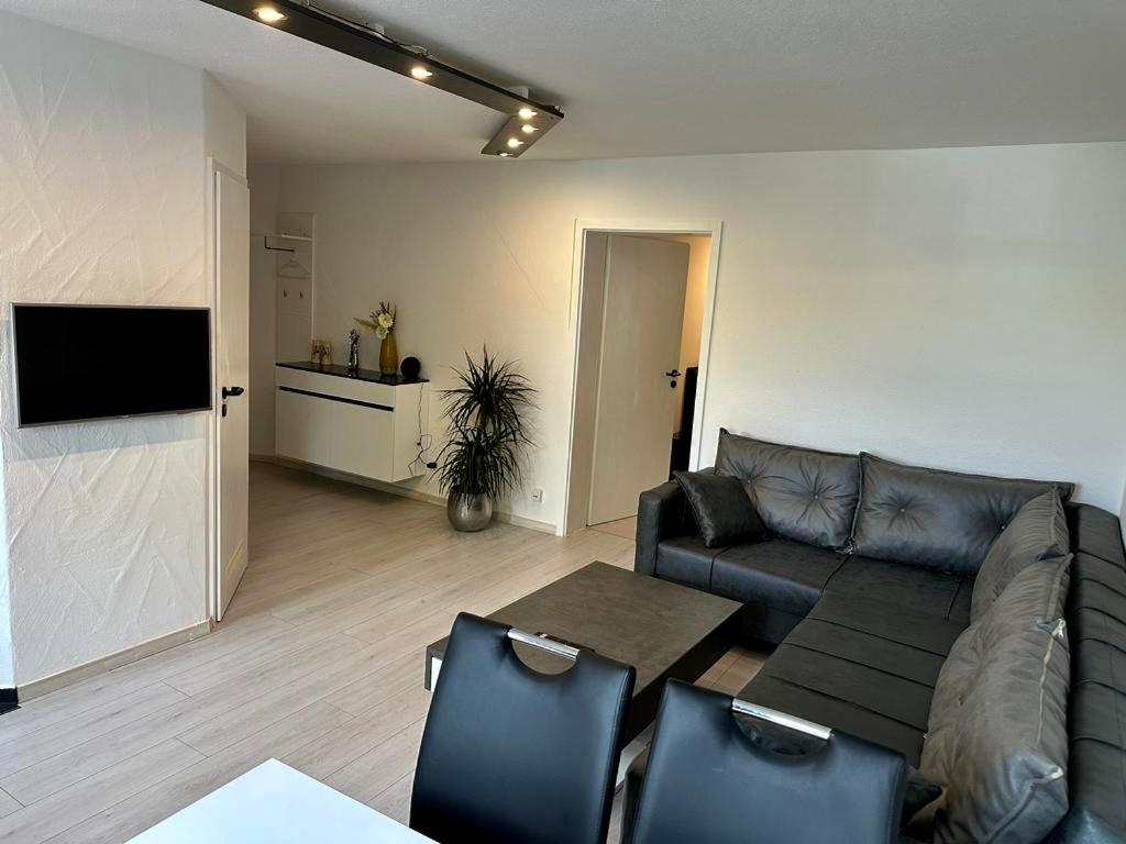 Flexible, Schoene Und Gut Aussehende Feriensuite Reutlingen Eksteriør bilde